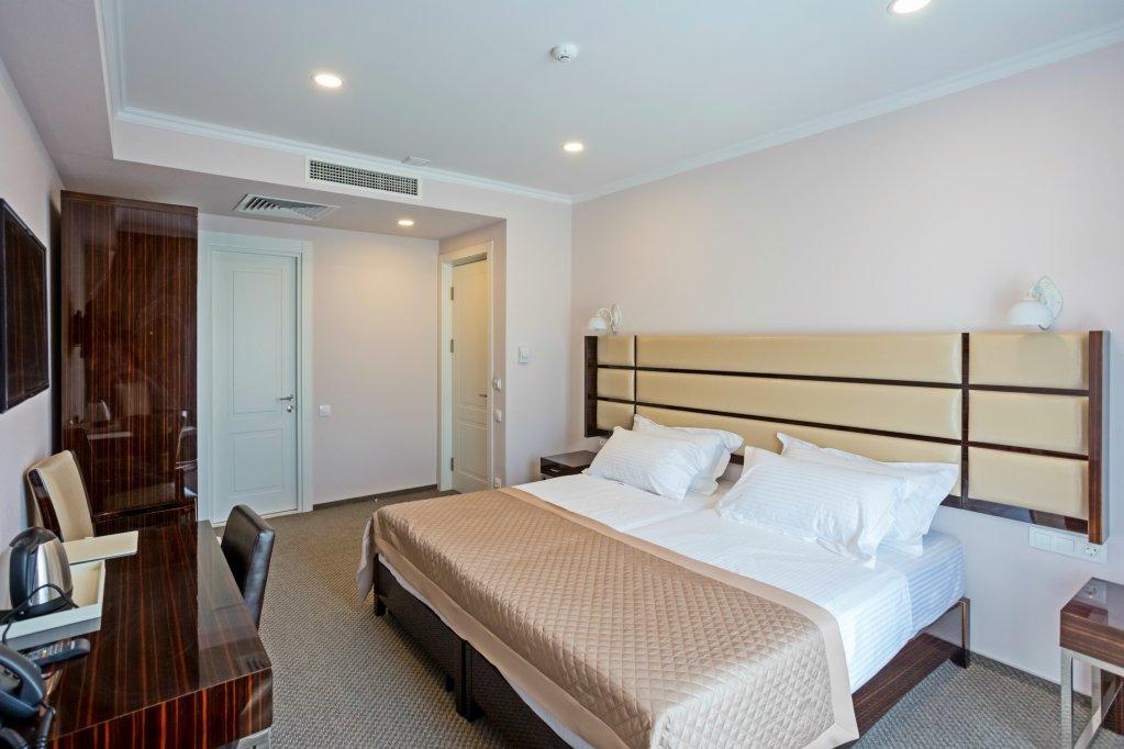 Hotel Genio Tbiliszi Kültér fotó